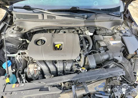 2021 Kia Forte Fe z USA, uszkodzony, nr VIN 3KPF24AD0ME341697